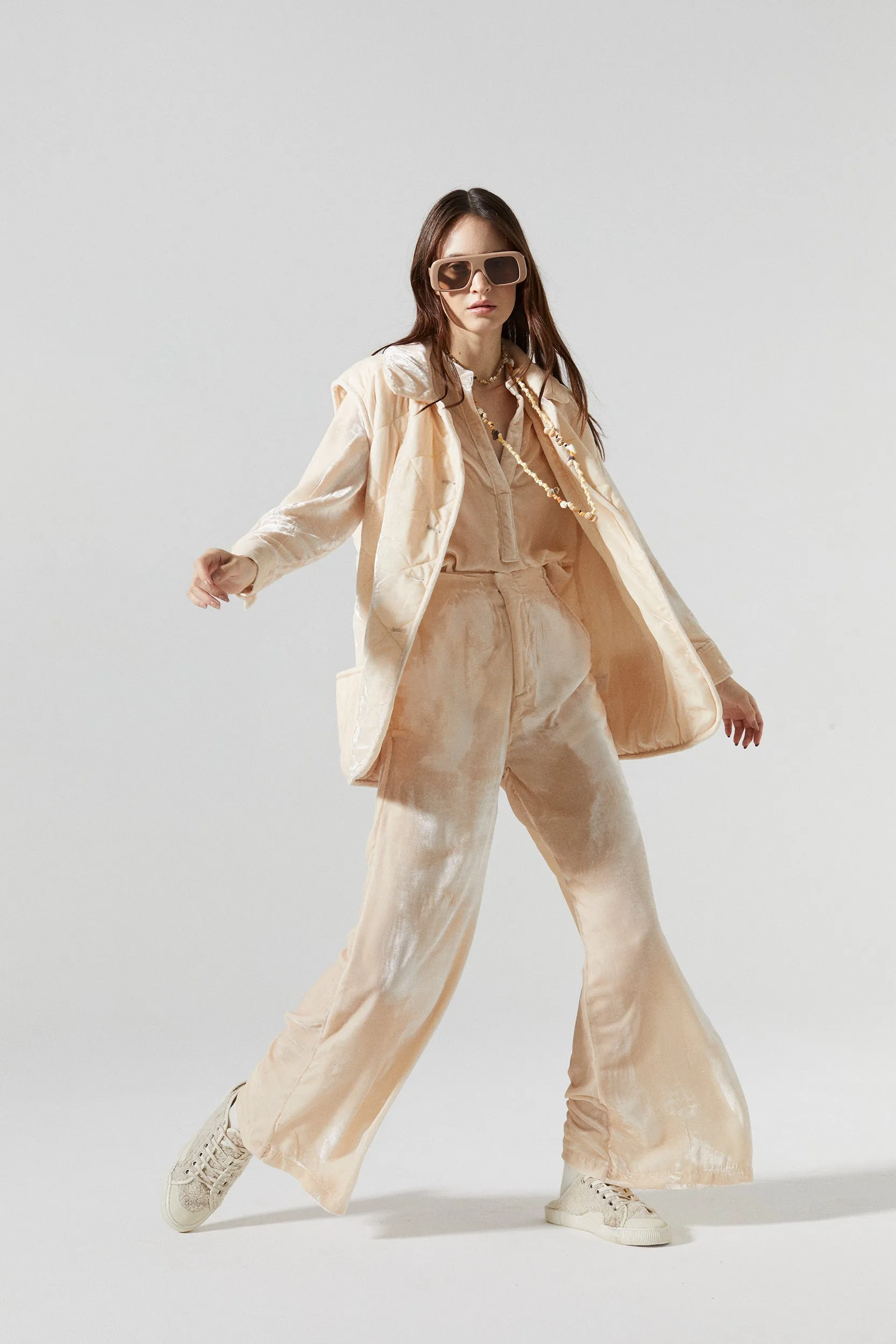 Alice Velvet Vest - Nude