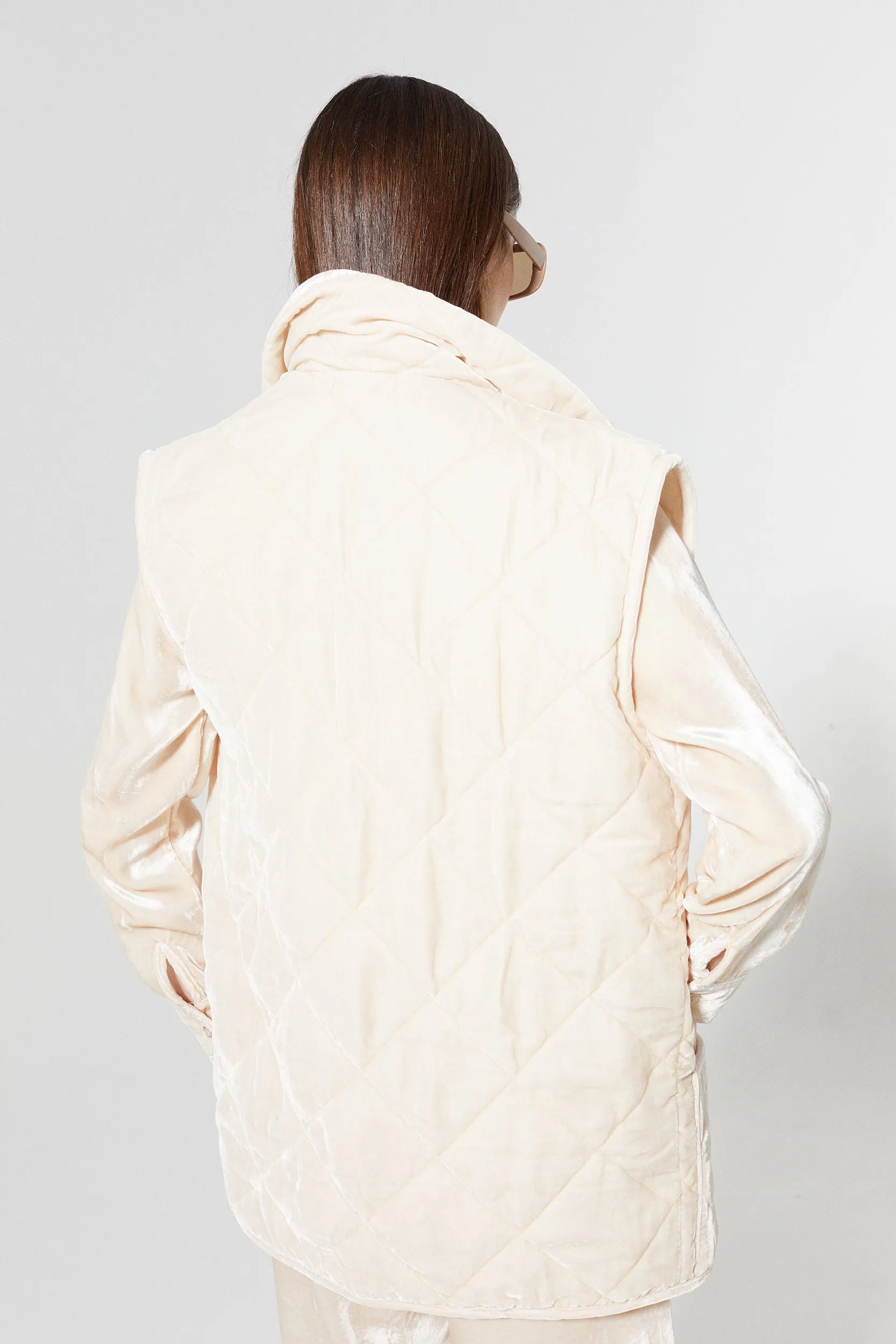 Alice Velvet Vest - Nude