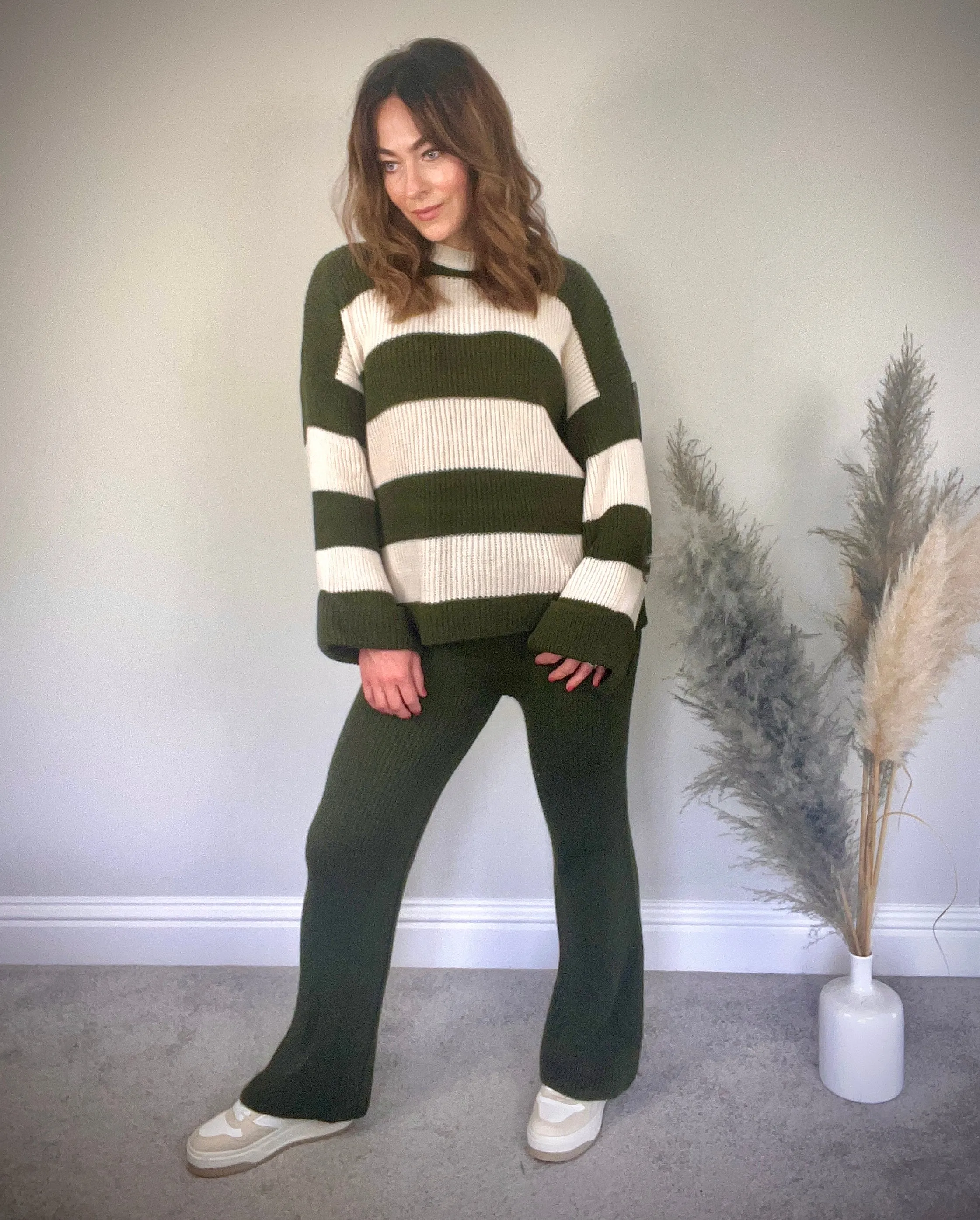 KHAKI STRIPED KNIT SET
