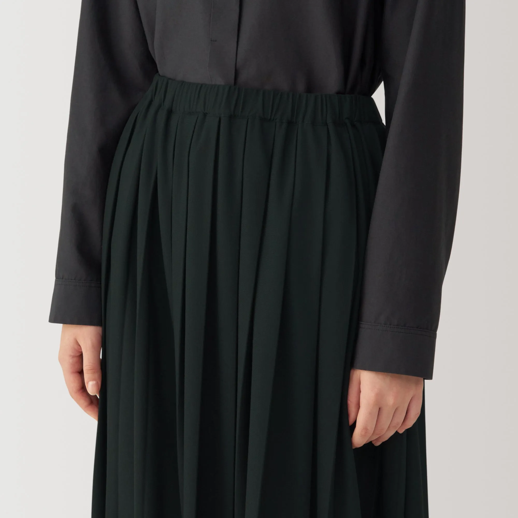 Labo Women's Jersey Pleated Skirt