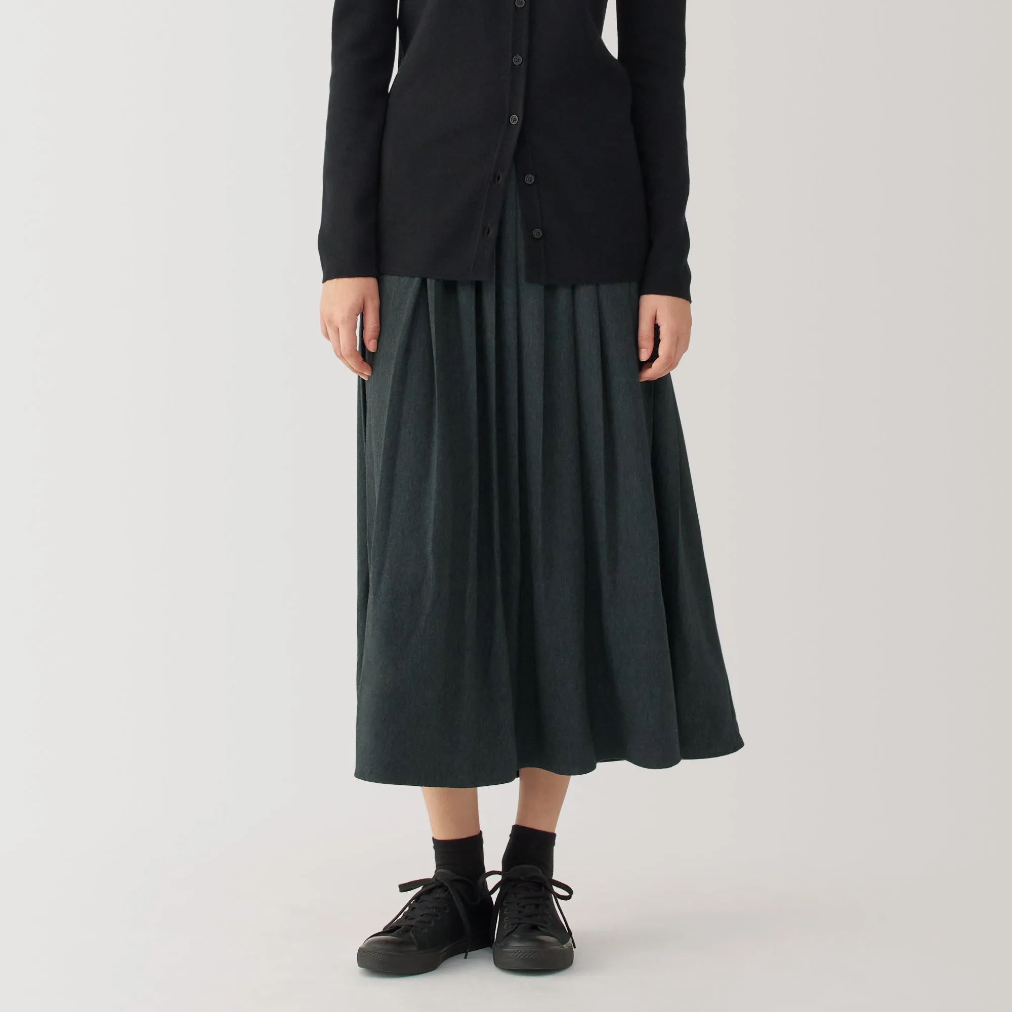 Labo Women's Jersey Pleated Skirt