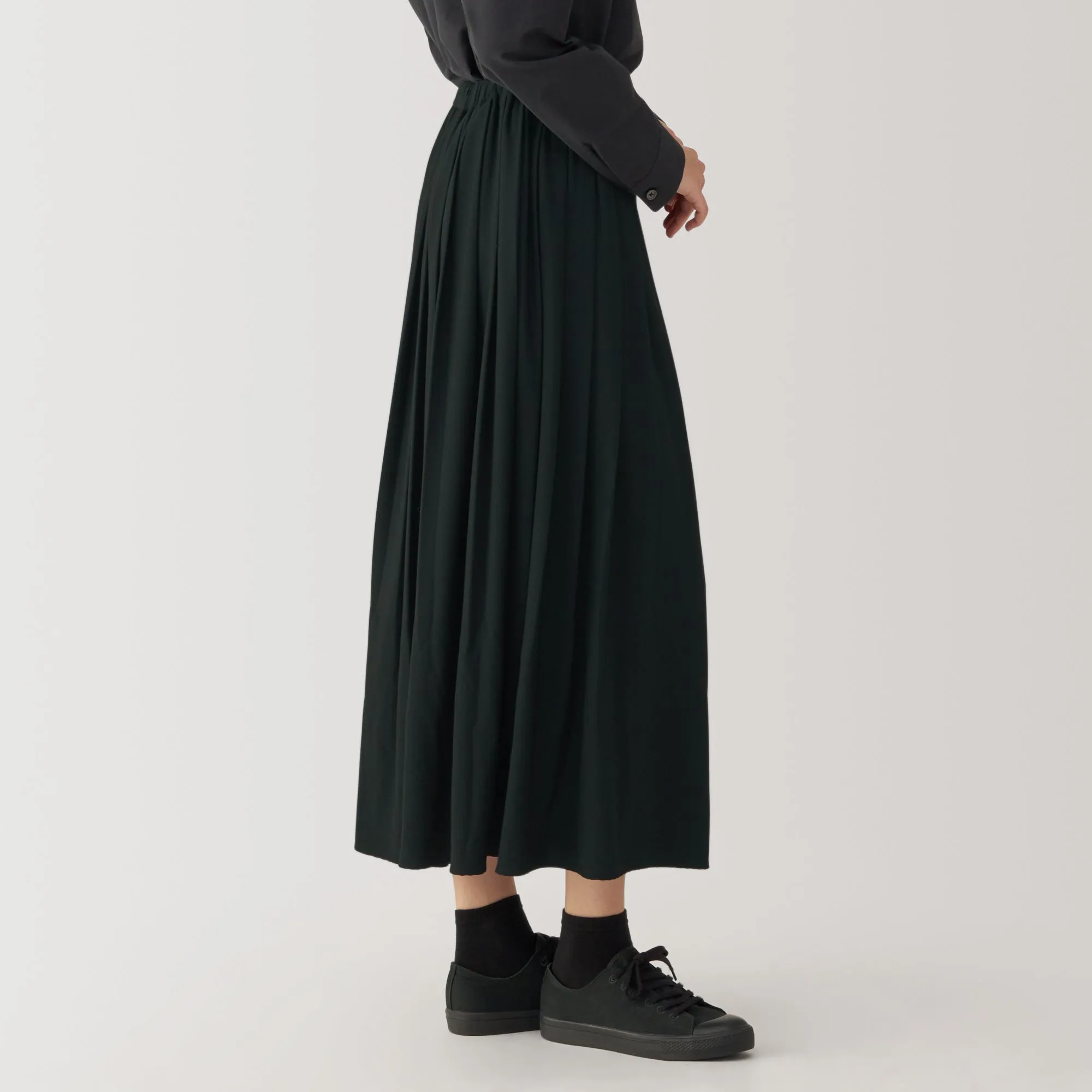 Labo Women's Jersey Pleated Skirt