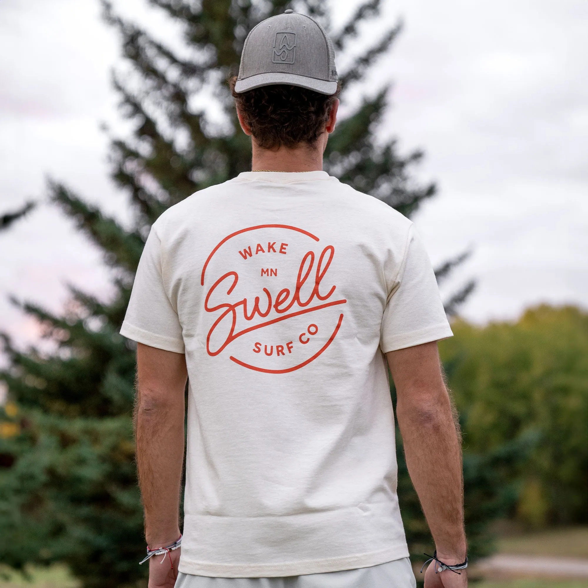 SWELL Wakesurf Co T-Shirt - Classic Fit Cotton Tee